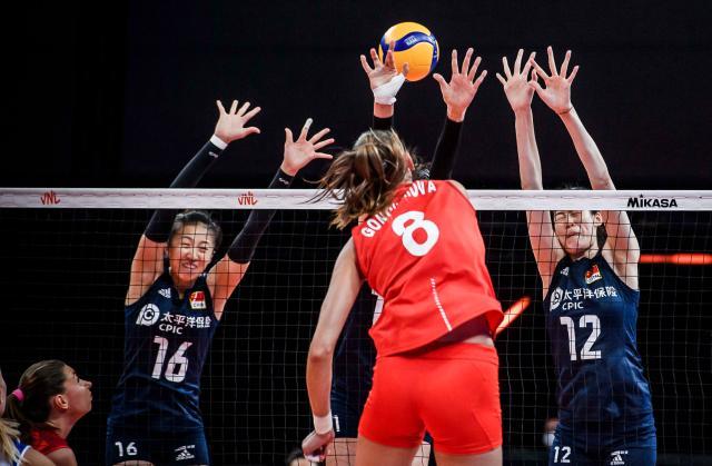 中国女排胜波兰取六连胜 张常宁李盈莹发挥出色